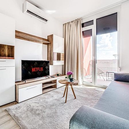 Ari Green Apartment Near Atrium Mall Arad Dış mekan fotoğraf